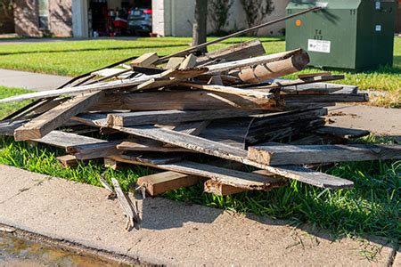 Brush and Bulky Trash Collection – City of Bryan, Texas.